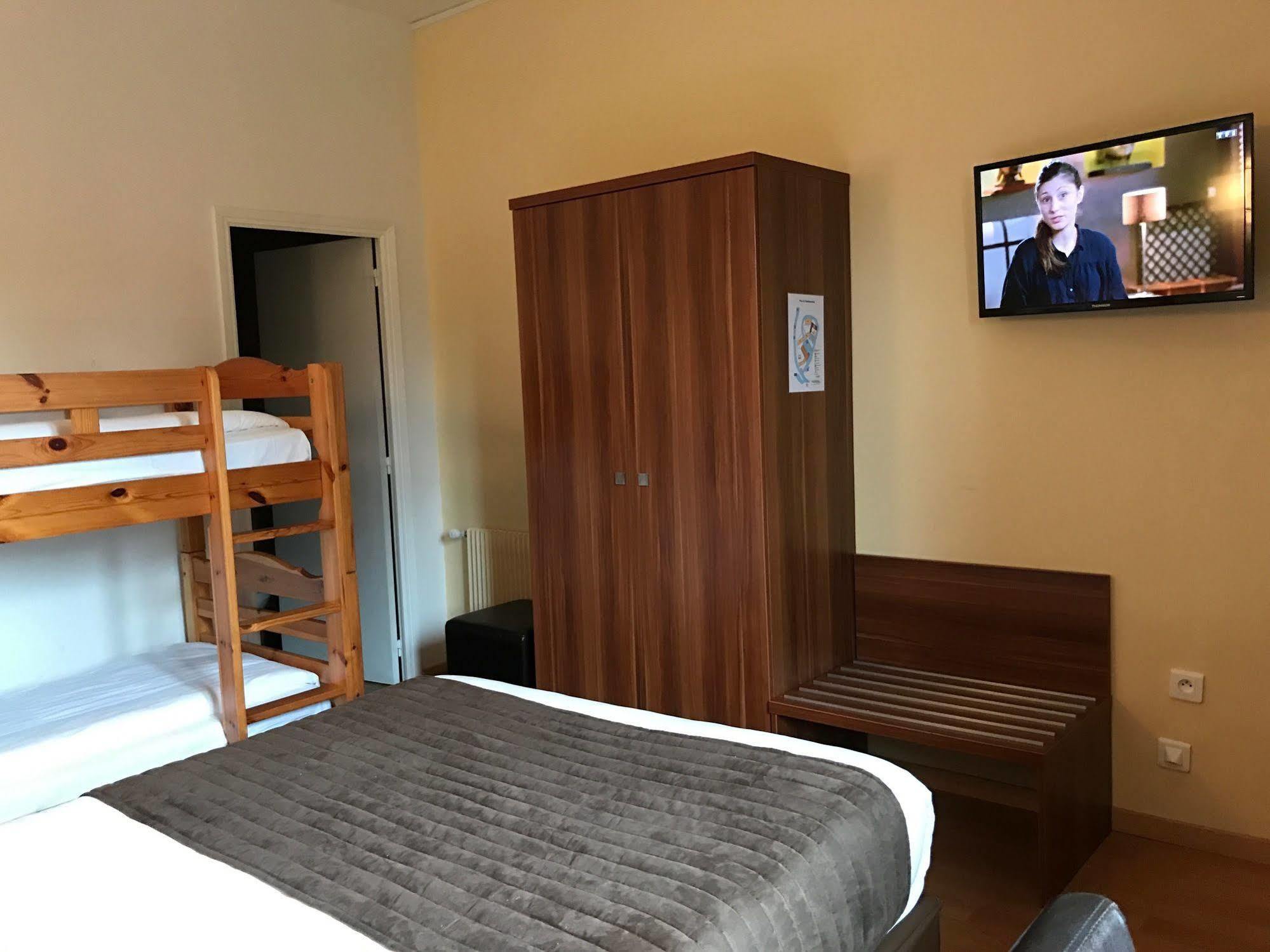 Hotel & Appartements Acqua Dolce Eccica-Suarella  Екстер'єр фото